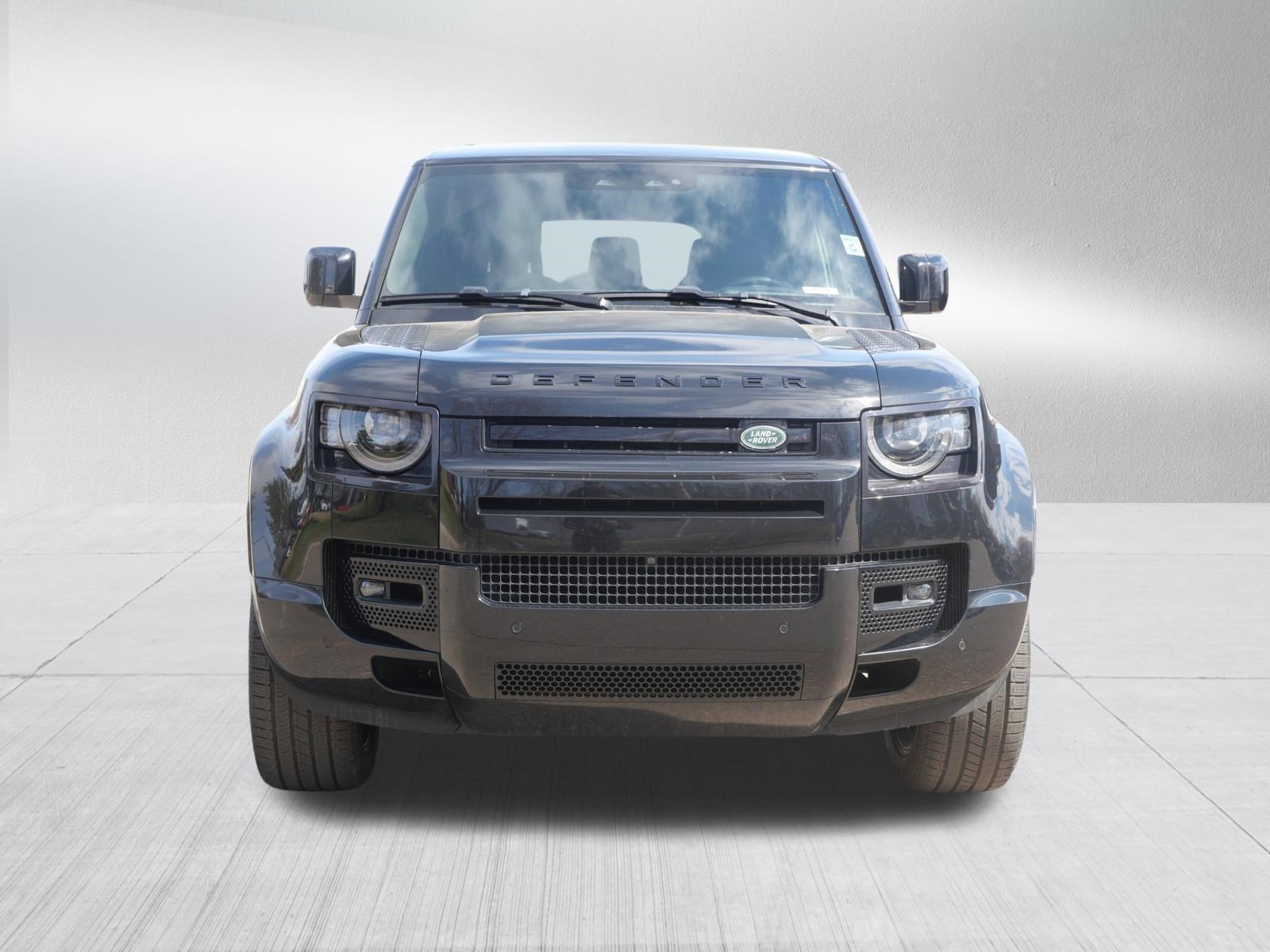 Certified 2023 Land Rover Defender 130 X AWD/4WD image 9