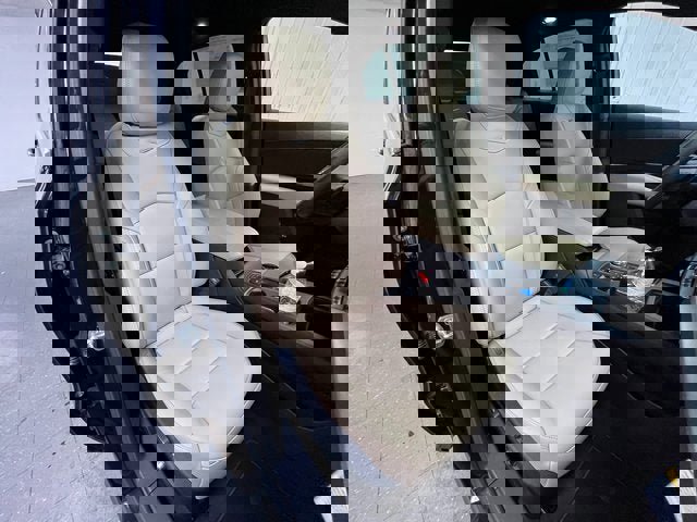 New 2025 Cadillac XT4 Premium Luxury w/ Cold Weather Package image 18