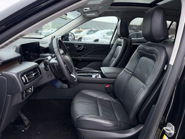 Used 2025 Lincoln Aviator Reserve w/ Illumination Package video 2