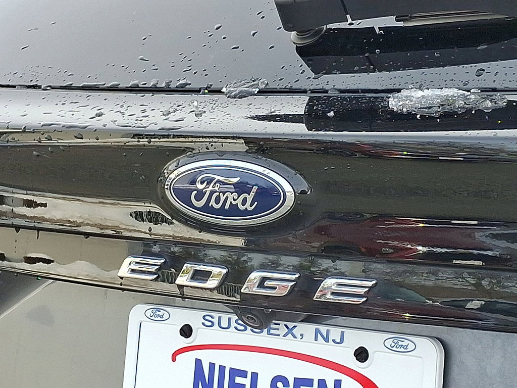 Certified 2024 Ford Edge SEL image 24