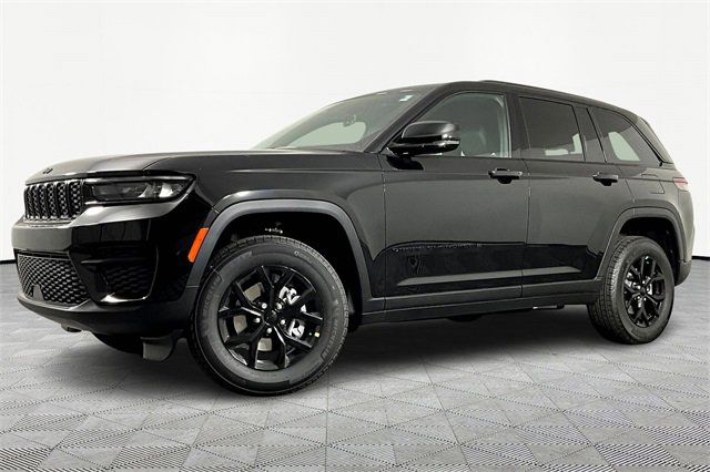 New 2025 Jeep Grand Cherokee Altitude image 1