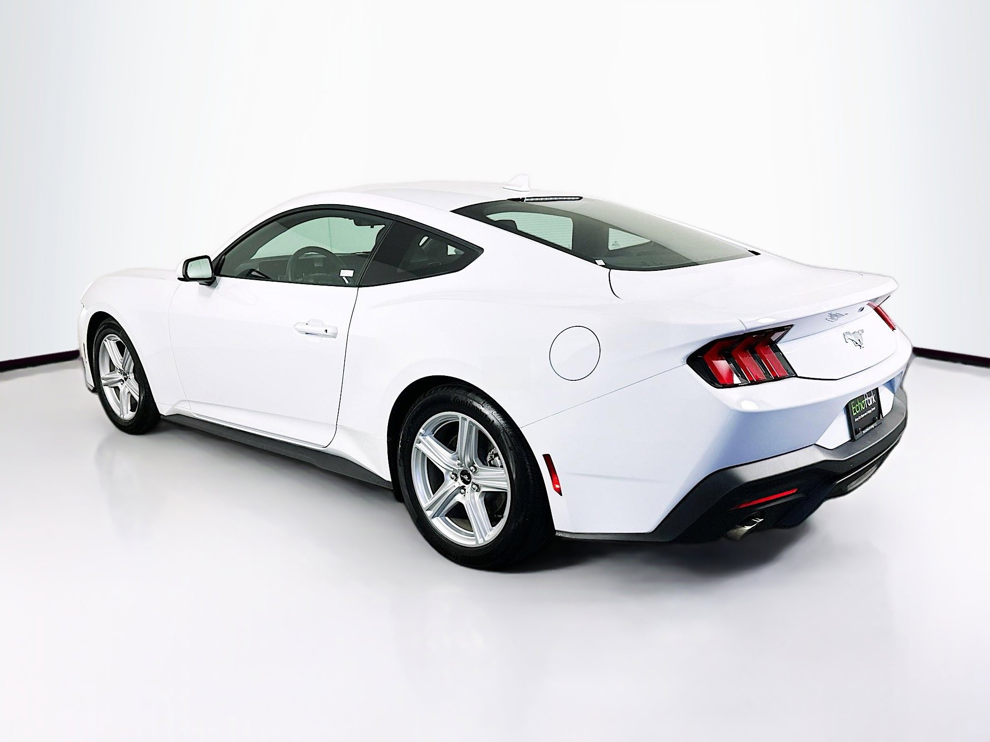 Used 2026 Ford Mustang Premium RWD image 5