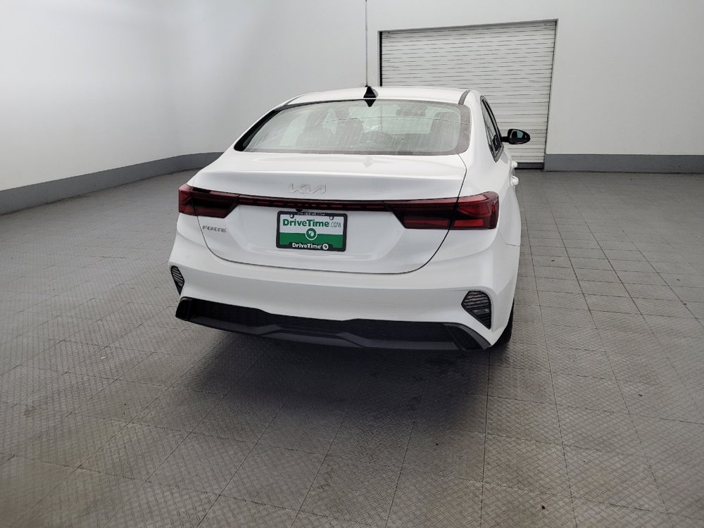 Used 2023 Kia Forte LXS image 7