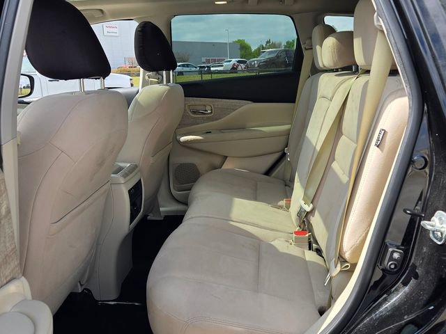 Used 2019 Nissan Murano SV w/ Premium Package image 6