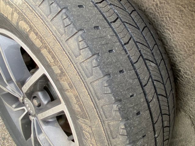 Used 2018 Jeep Grand Cherokee Limited image 12