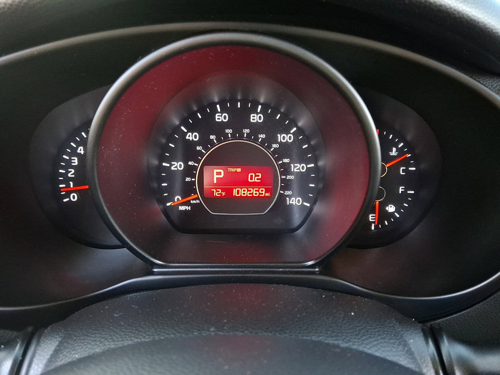 Used 2017 Kia Soul + image 26