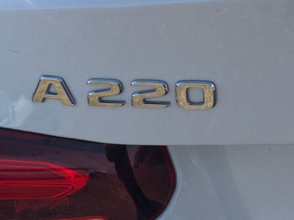 Used 2020 Mercedes-Benz A 220 A 220 image 28