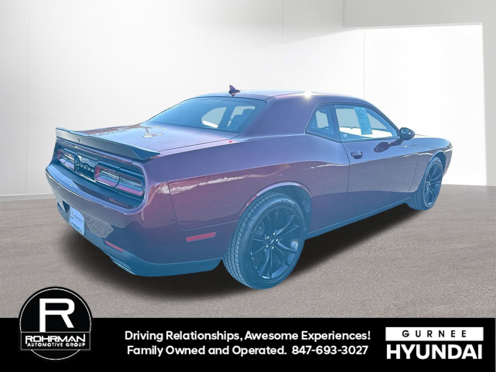Used 2018 Dodge Challenger SXT Plus image 10