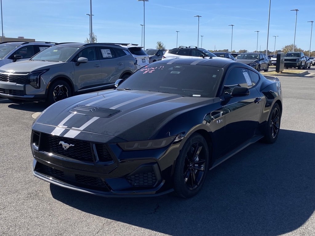Used 2024 Ford Mustang GT image 3