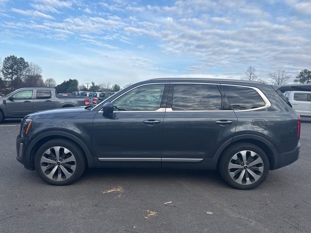 Used 2020 Kia Telluride S image 2