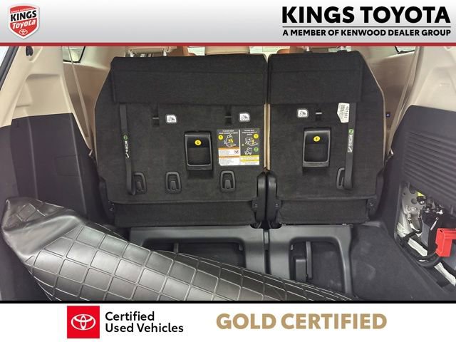 Certified 2023 Toyota Sienna Limited AWD/4WD image 14