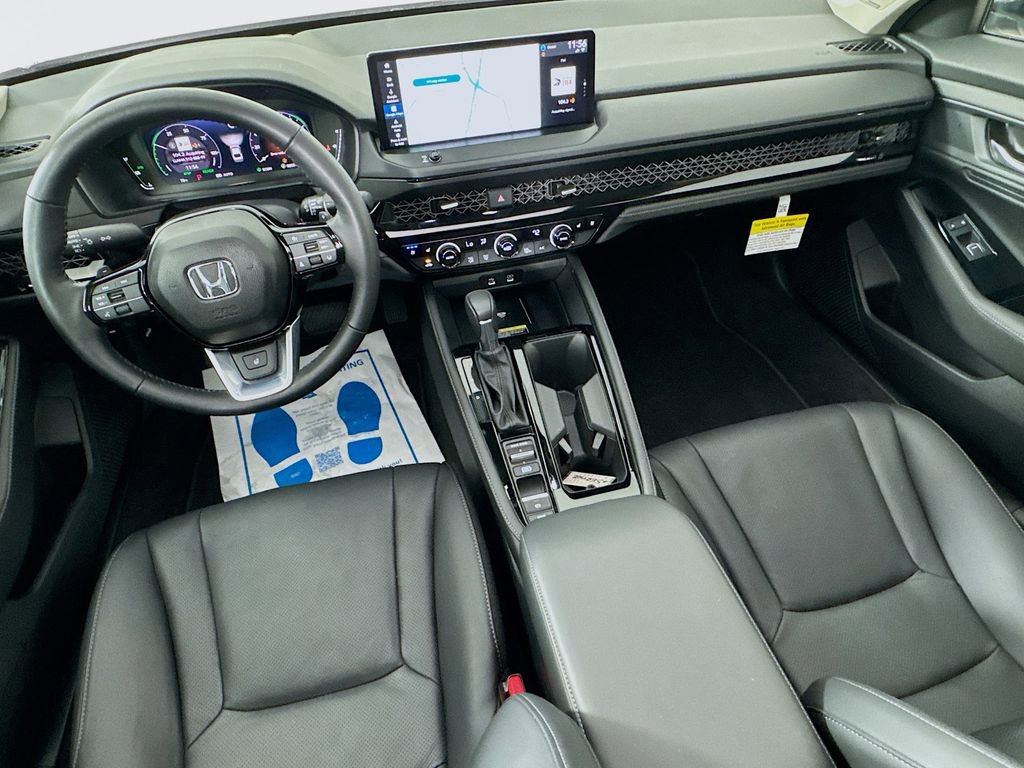 Used 2025 Honda Accord Touring image 28