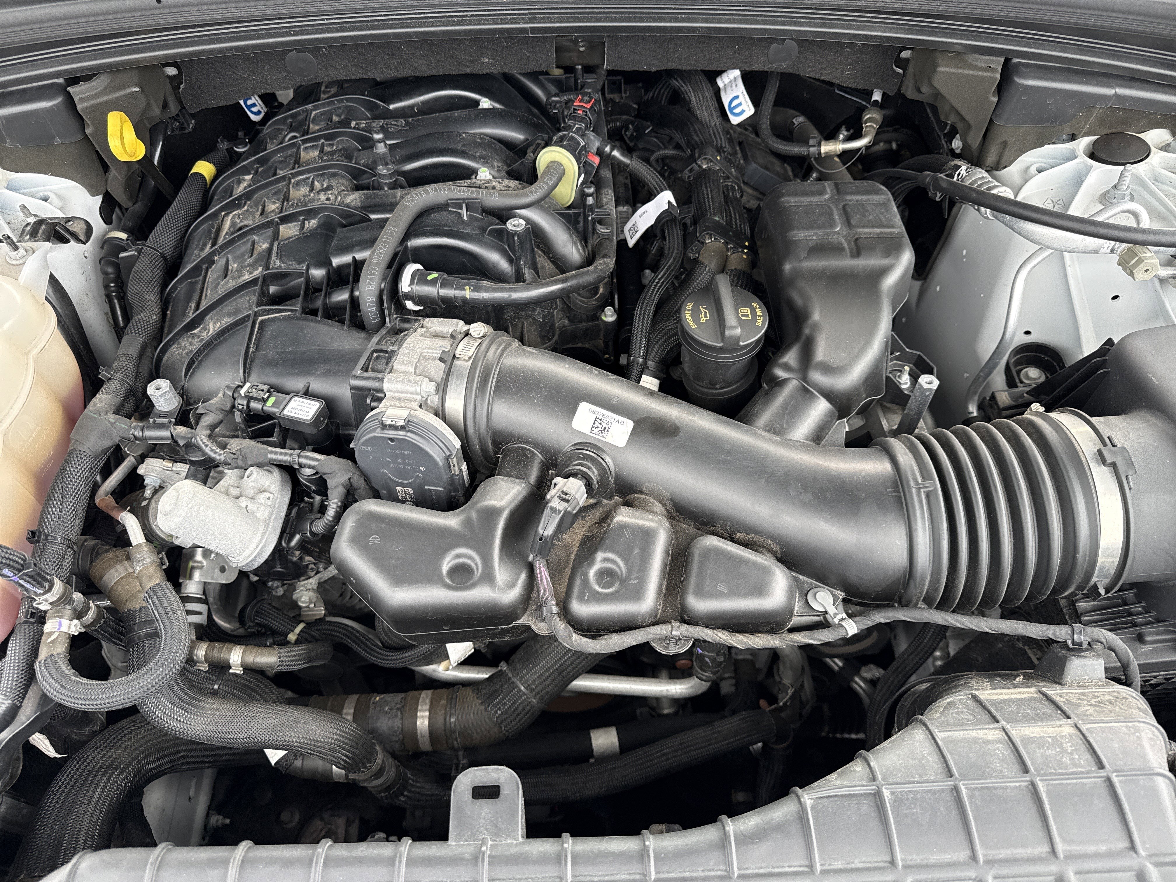 Used 2023 Jeep Grand Cherokee Laredo X w/ Luxury Tech Group I image 32