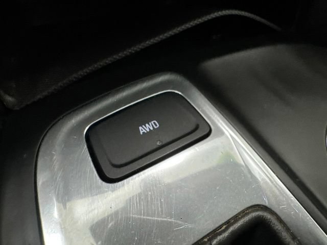 Used 2018 Chevrolet Equinox LT AWD/4WD image 19