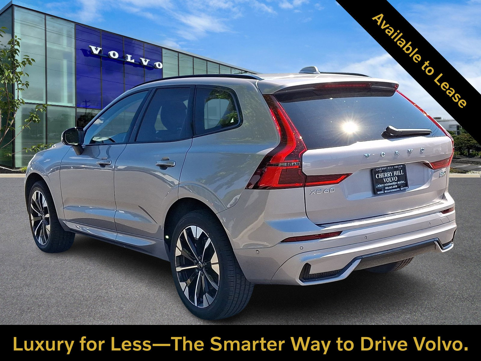Certified 2026 Volvo XC60 B5 Plus w/ Protection Package Premier AWD/4WD image 4