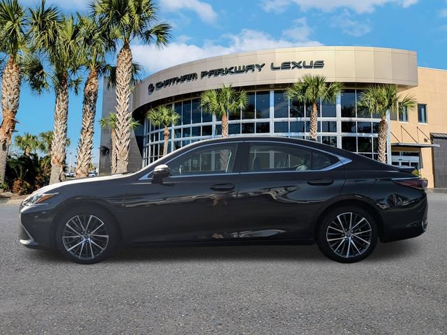 Certified 2025 Lexus ES 300h w/ Premium Package FWD image 8