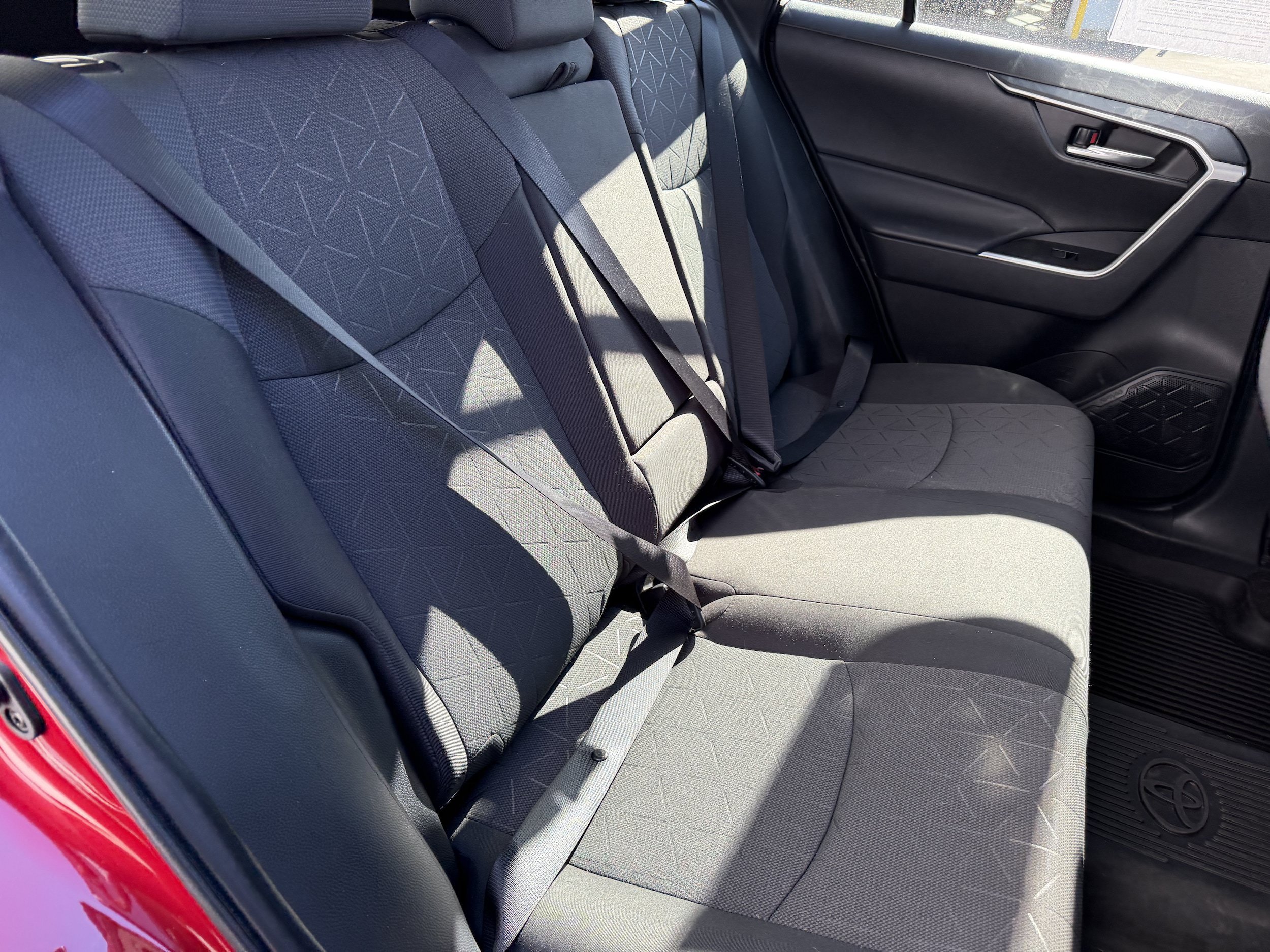 Used 2023 Toyota RAV4 XLE w/ Convenience Package AWD/4WD image 31