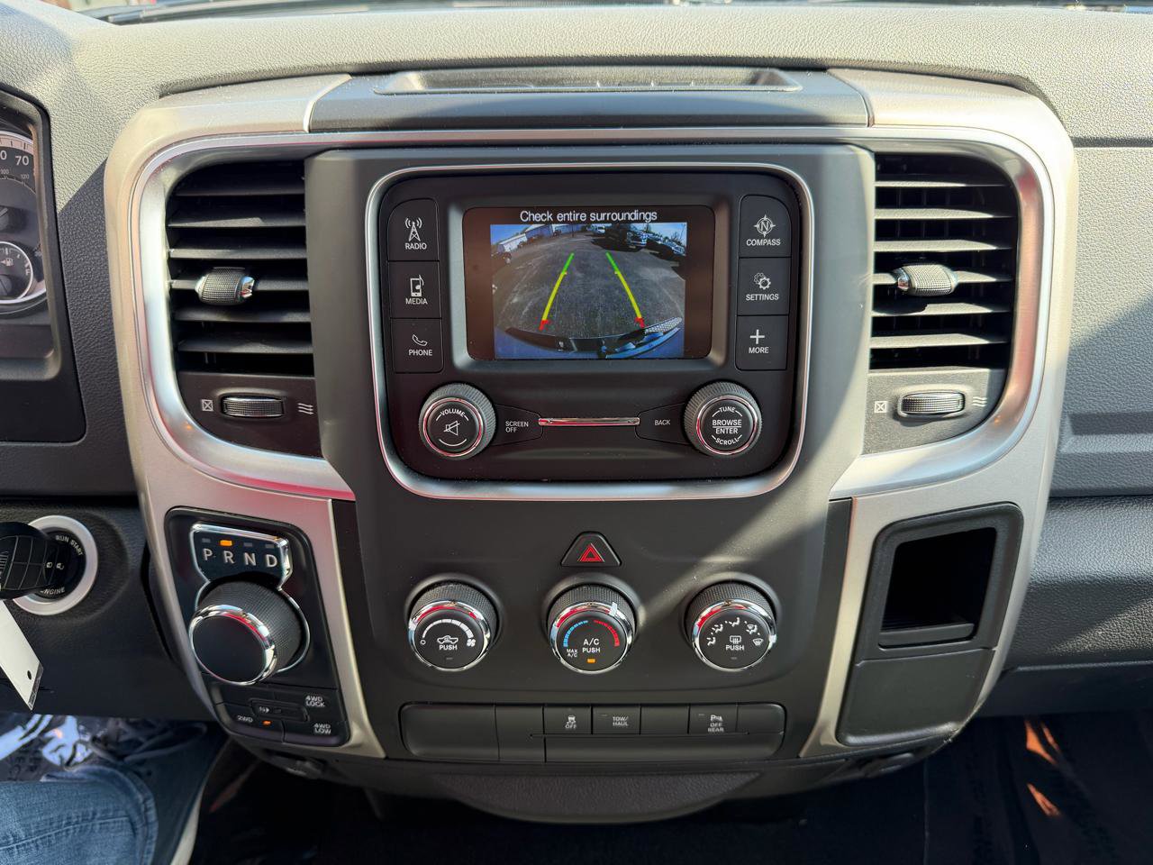 Used 2019 RAM 1500 Classic SLT w/ Protection Group AWD/4WD image 28