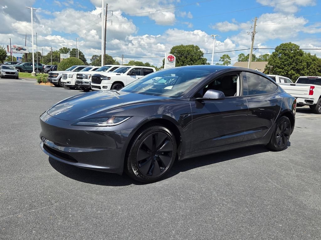 Used 2025 Tesla Model 3 RWD image 3