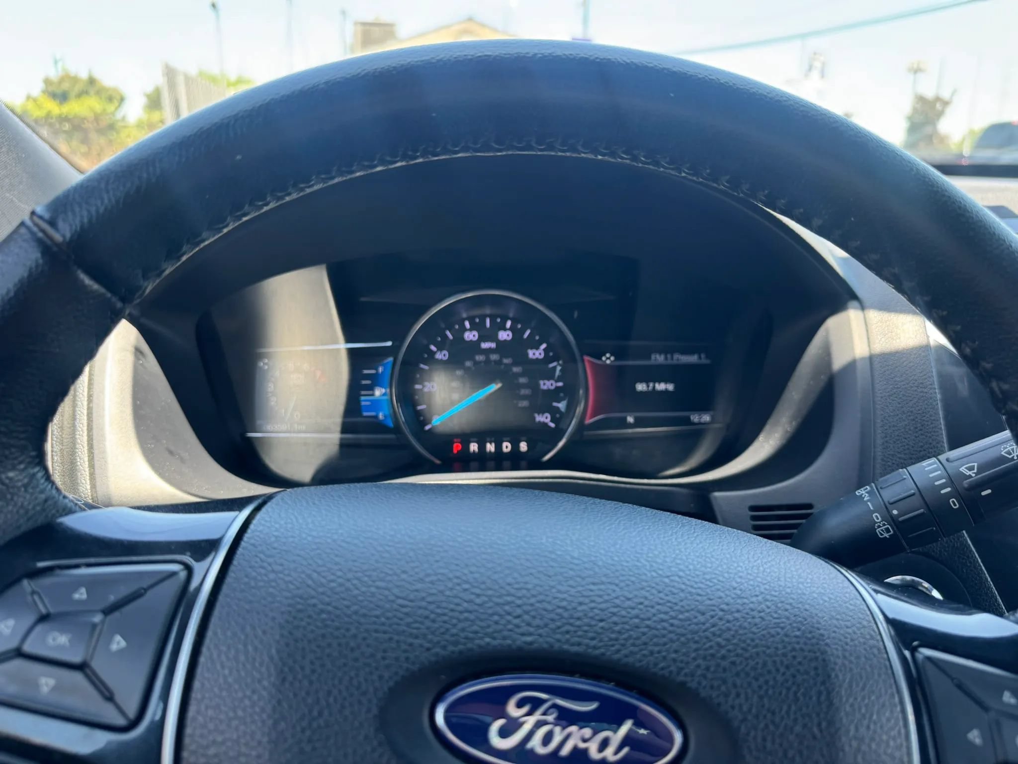Used 2019 Ford Explorer Limited w/ Class III Trailer Tow Package FWD image 13