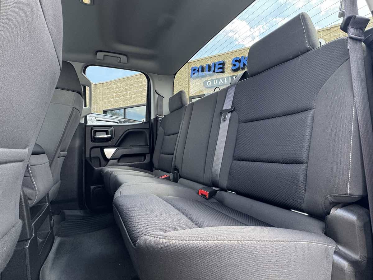 Used 2017 Chevrolet Silverado 1500 LT w/ All Star Edition image 40