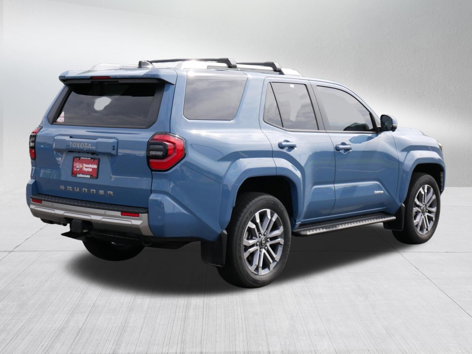 Certified 2025 Toyota 4Runner Limited AWD/4WD image 7