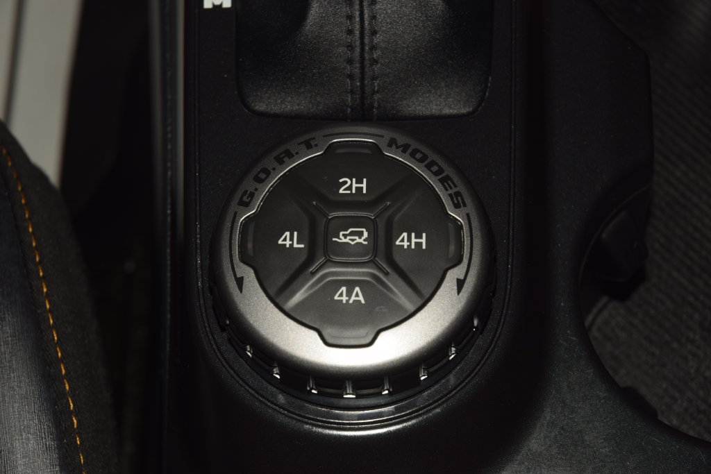 Used 2024 Ford Bronco Badlands AWD/4WD image 30