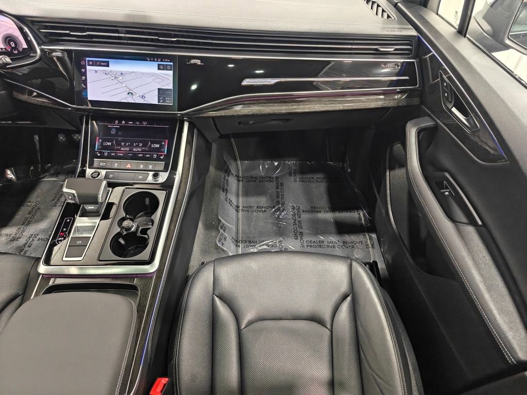 Used 2025 Audi Q7 2.0T Premium Plus w/ Premium Plus Package image 30