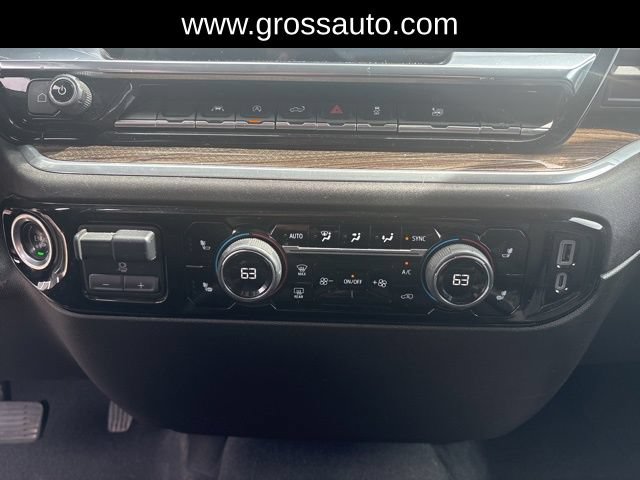 Used 2023 Chevrolet Silverado 1500 LT AWD/4WD image 23