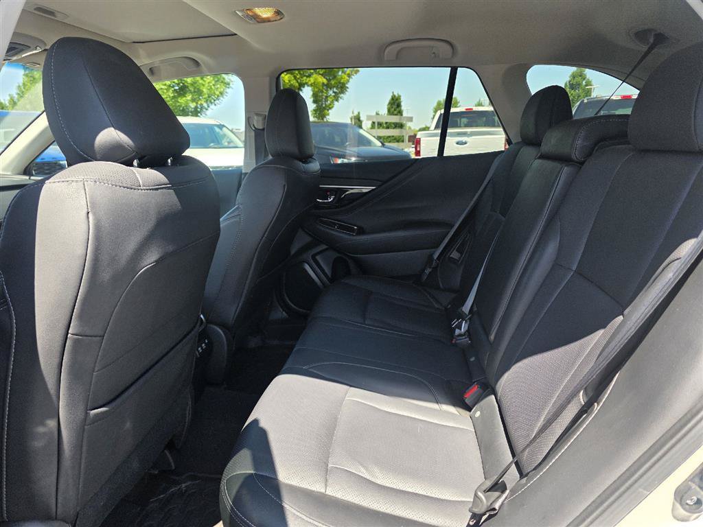 Used 2022 Subaru Outback Limited AWD/4WD image 10