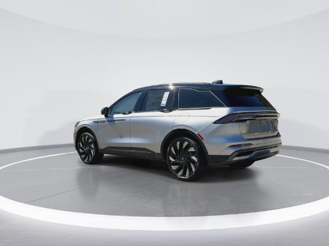 New 2026 Lincoln Nautilus Reserve AWD/4WD image 6