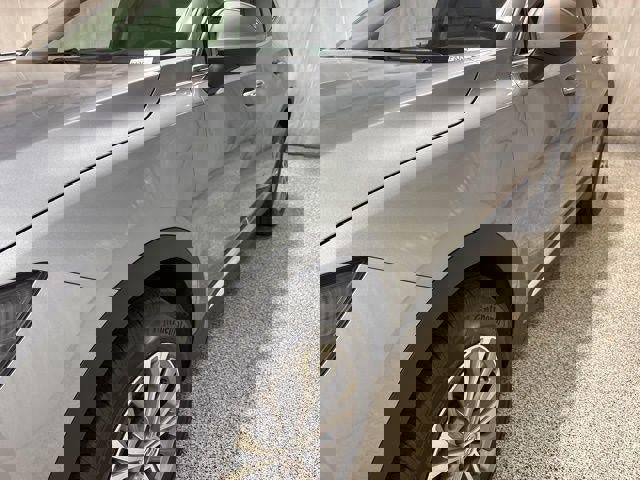 Used 2023 Buick Envision Preferred AWD/4WD image 12