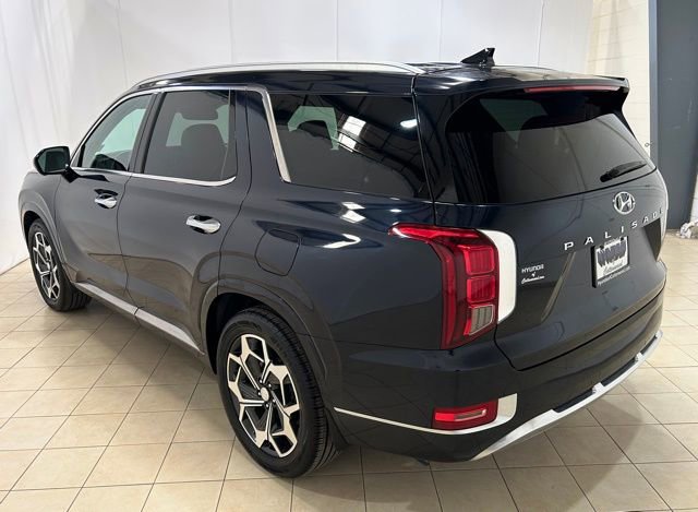 Used 2021 Hyundai Palisade Calligraphy image 3