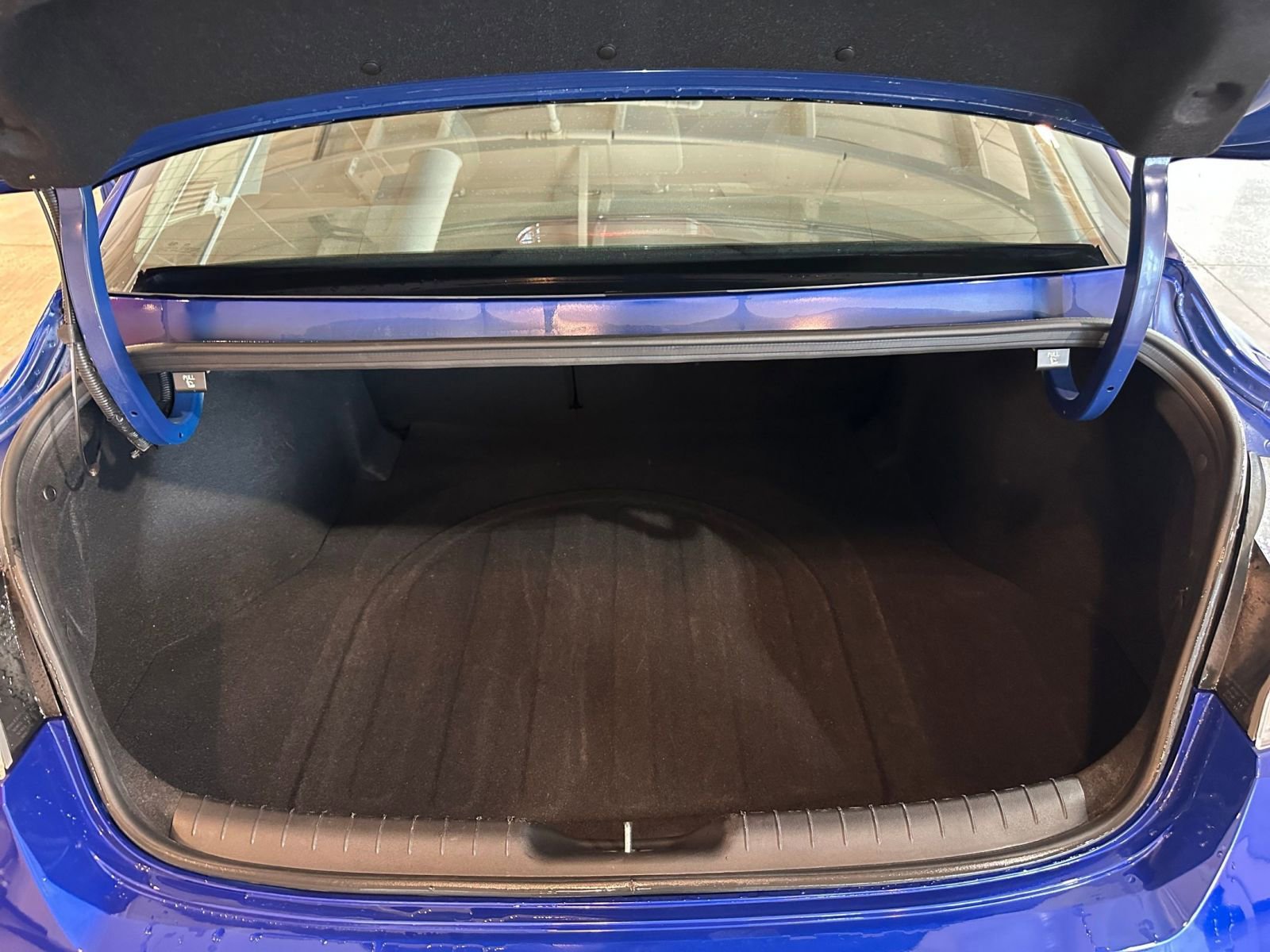 Used 2025 Hyundai Elantra SEL image 31