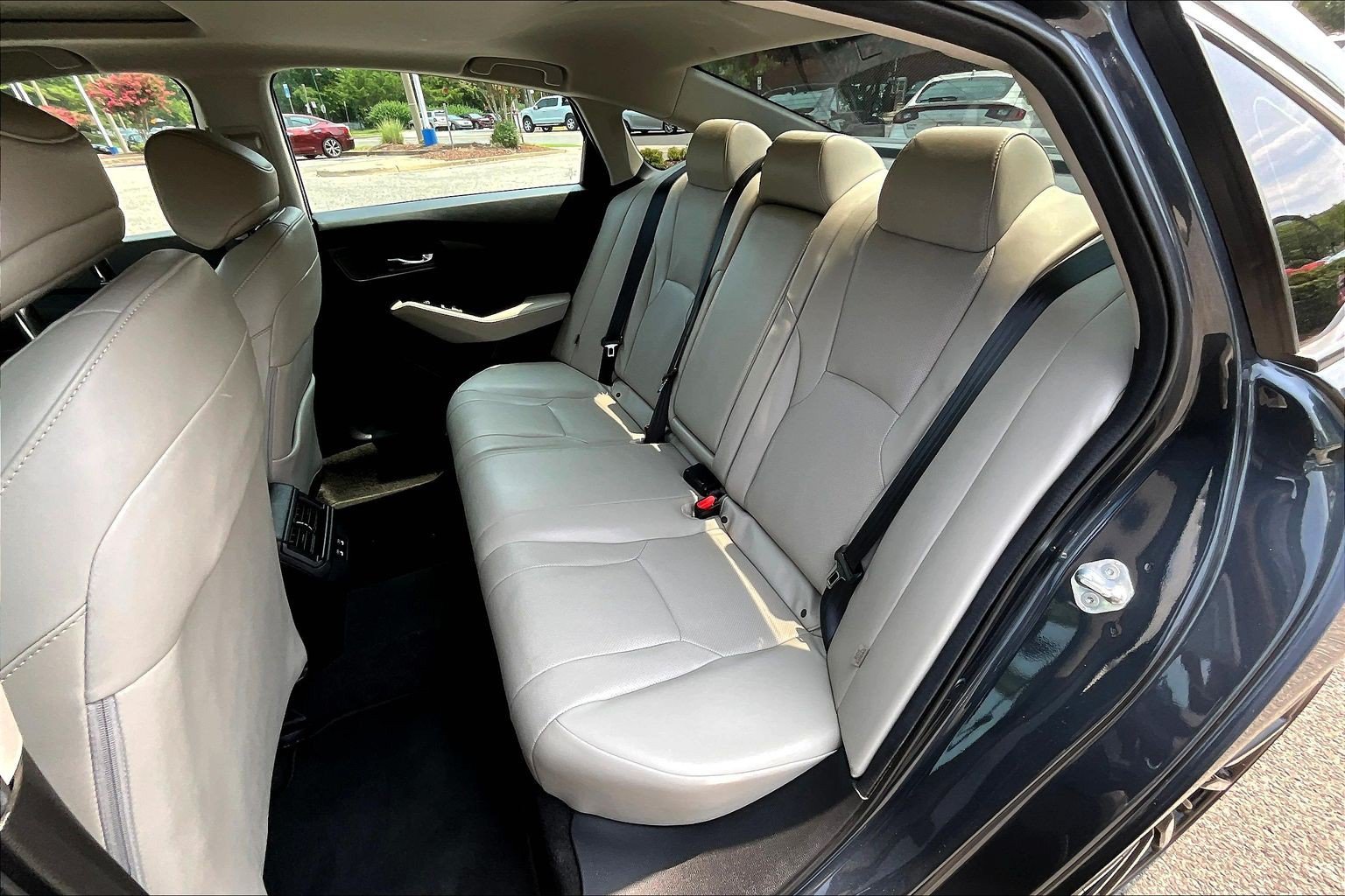 Certified 2023 Honda Accord Touring image 28