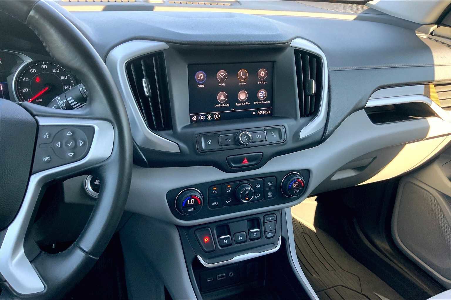 Used 2020 GMC Terrain SLE w/ Driver Convenience Package image 6