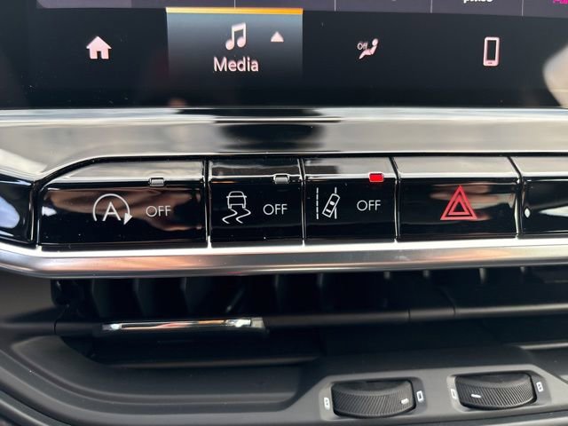 New 2026 Jeep Compass Latitude image 34