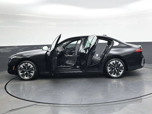 New 2026 BMW i5 eDrive40 RWD image 35