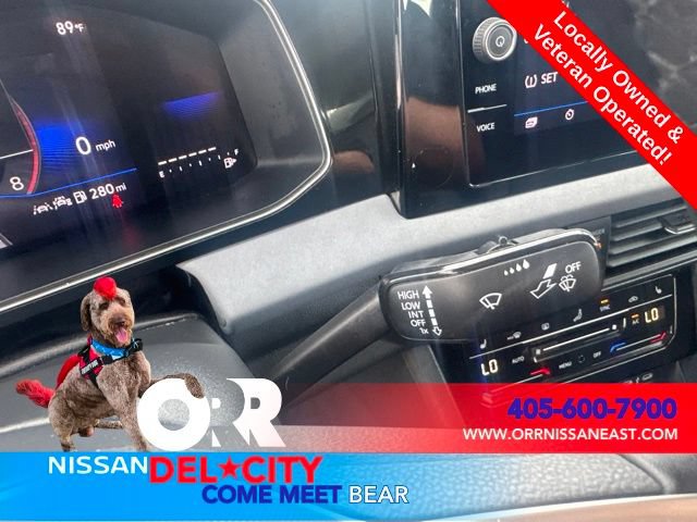 Used 2025 Volkswagen Jetta SE FWD image 19