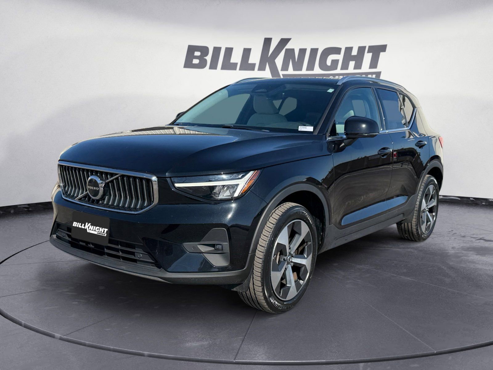 Used 2023 Volvo XC40 B5 Plus w/ Protection Package Premier