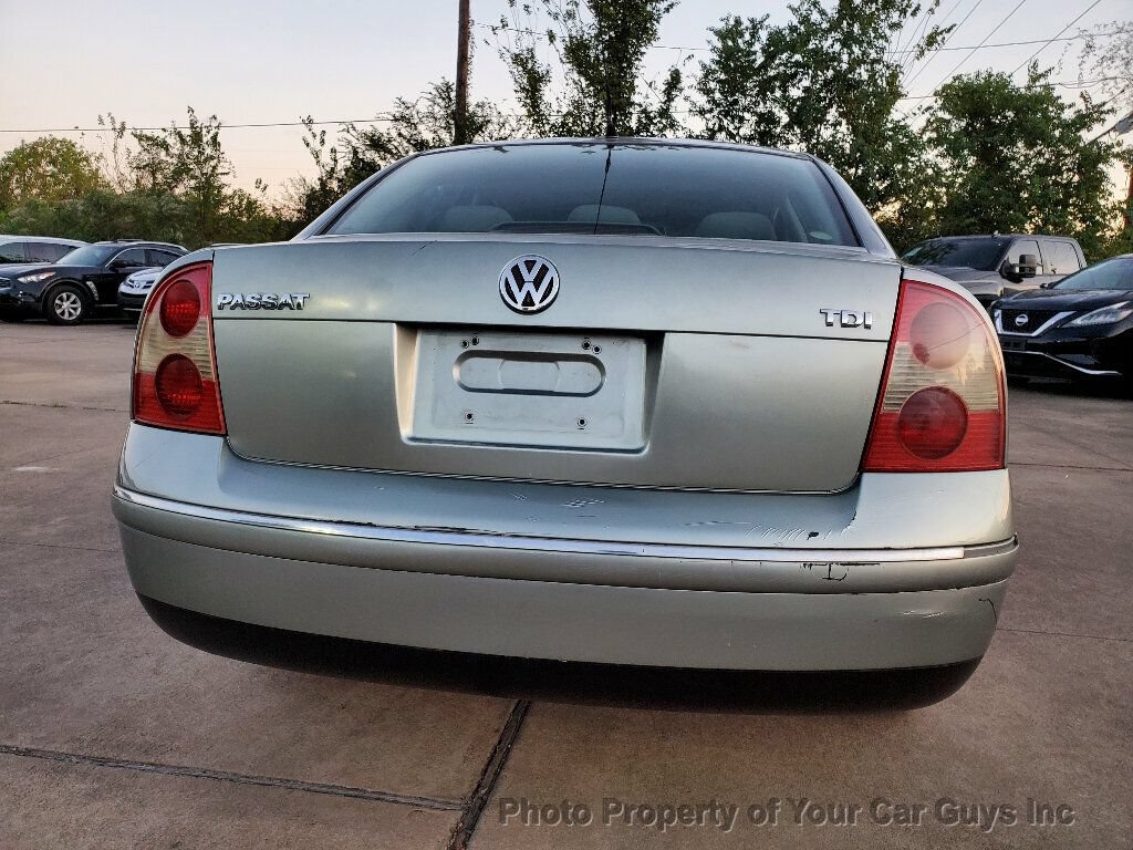 Used 2004 Volkswagen Passat GLS FWD image 13
