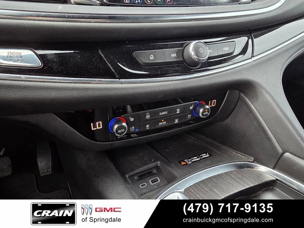 Used 2023 Buick Enclave Avenir w/ Avenir Technology Package AWD/4WD image 18