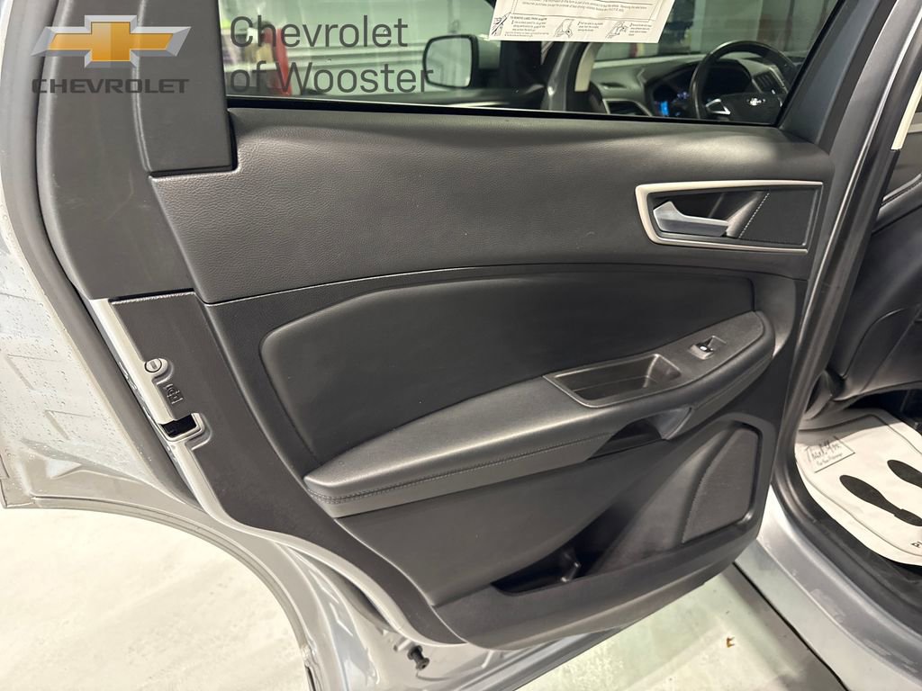 Used 2024 Ford Edge SEL AWD/4WD image 35