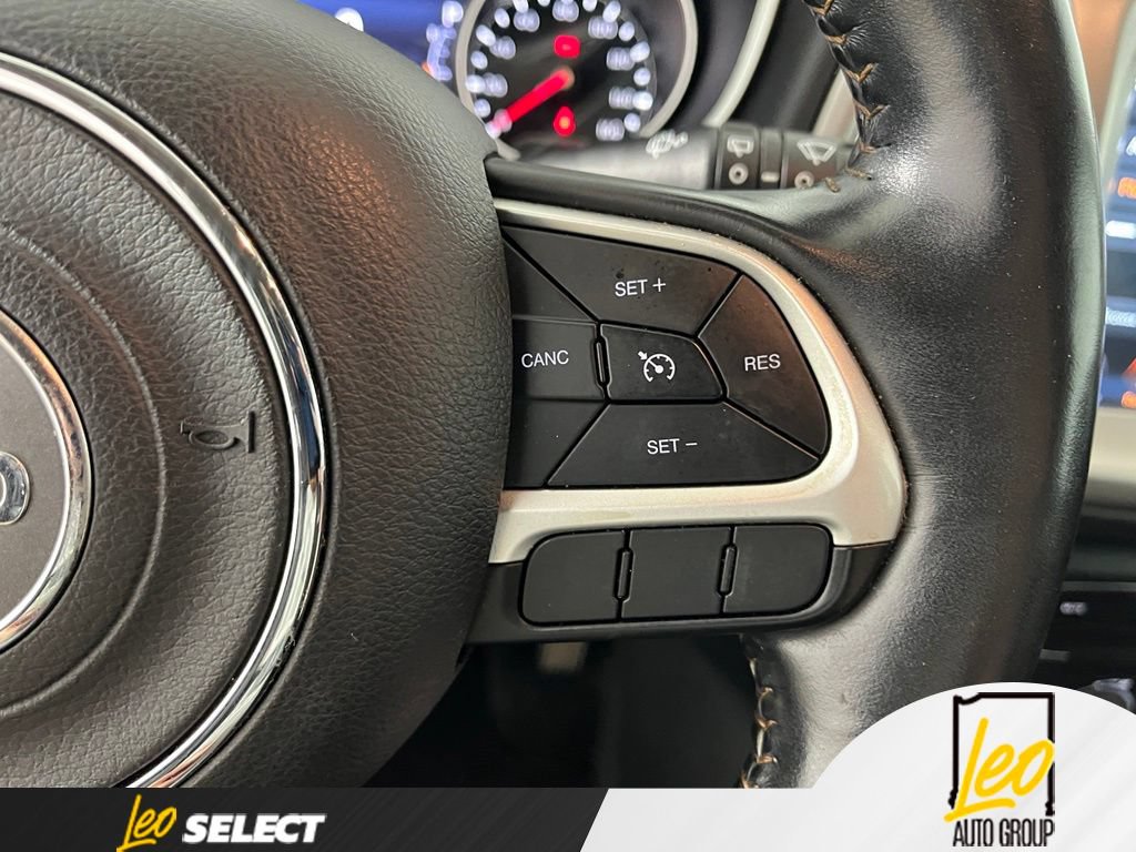 Used 2018 Jeep Compass Latitude w/ Popular Equipment Group AWD/4WD image 17