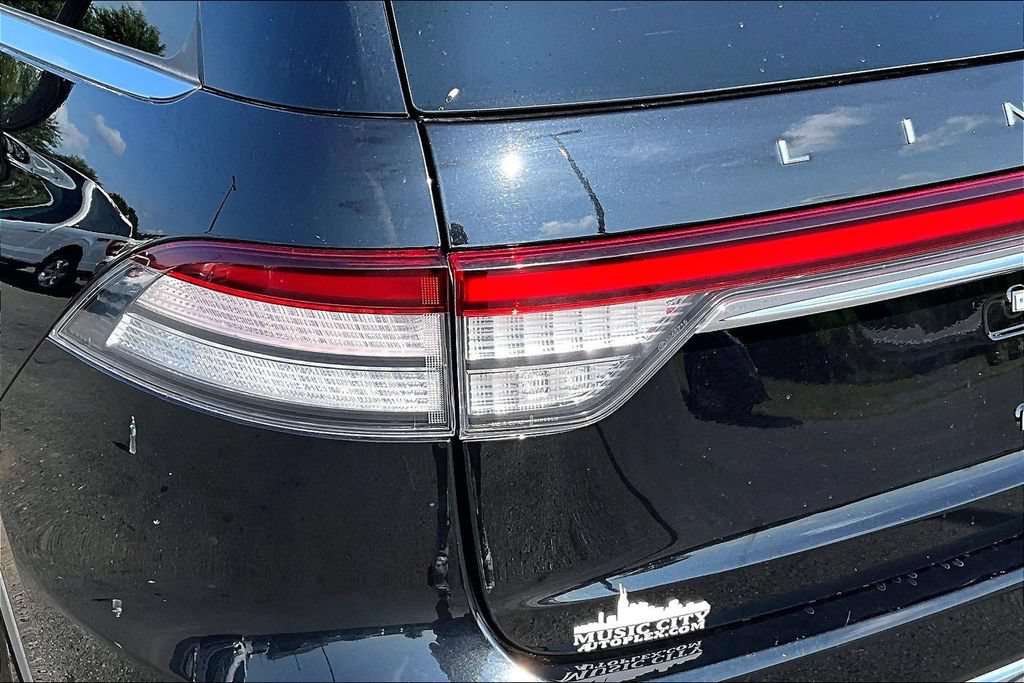 Used 2024 Lincoln Aviator Reserve AWD/4WD image 25