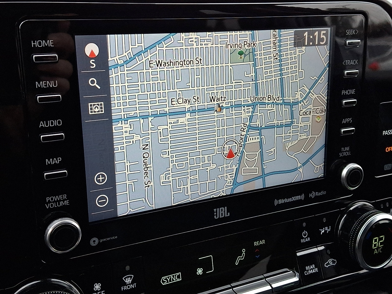 Used 2020 Toyota Highlander Limited image 18