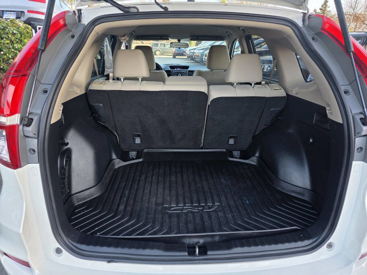 Used 2016 Honda CR-V SE image 9