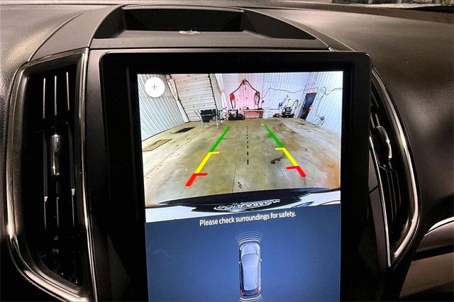 Used 2022 Ford Edge Titanium image 23