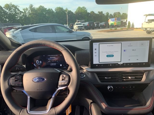 Used 2026 Ford Explorer ST-Line w/ ST-Line Street Pack AWD/4WD image 26