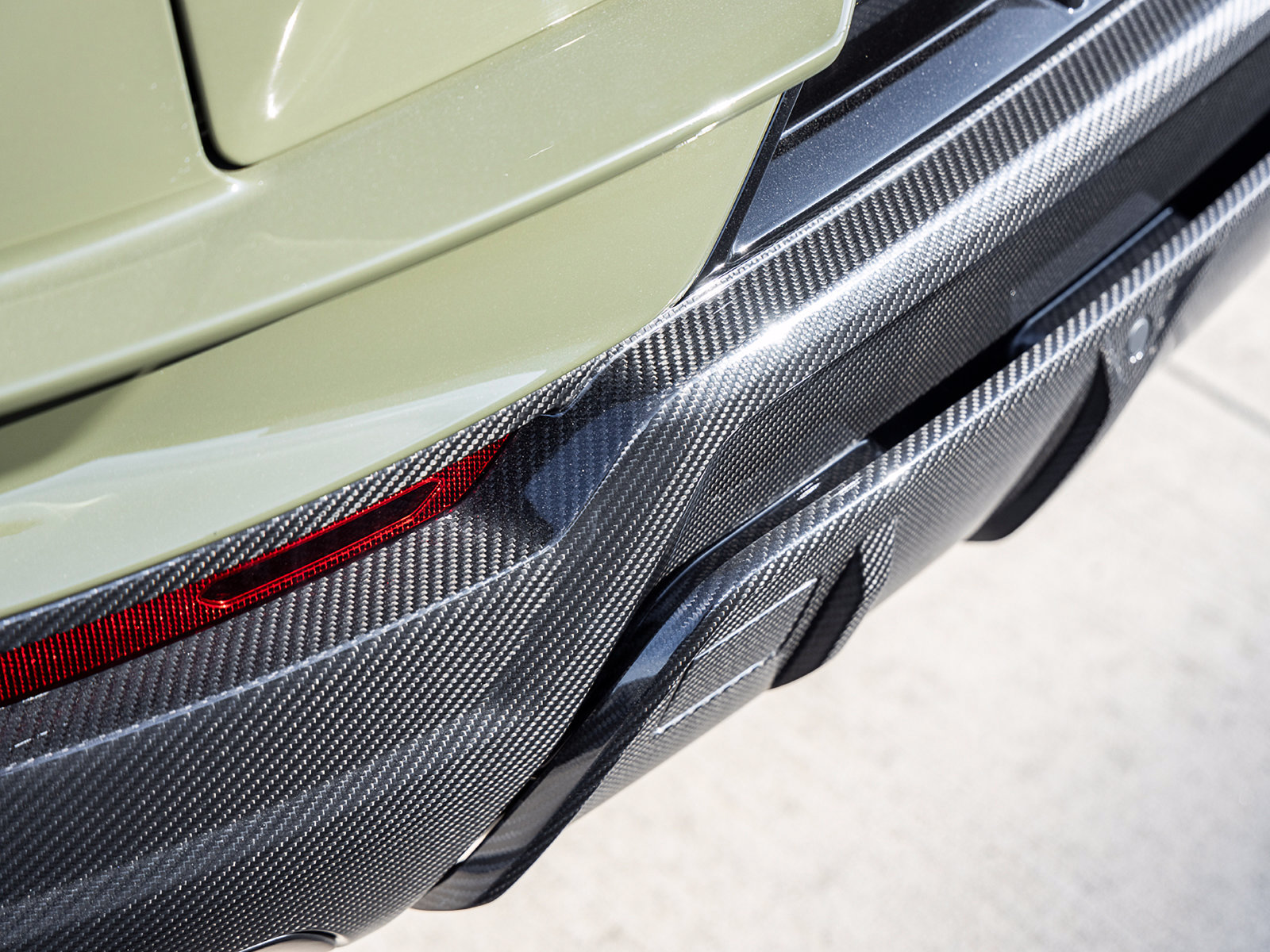 Used 2023 Lamborghini Urus Performante AWD/4WD image 16
